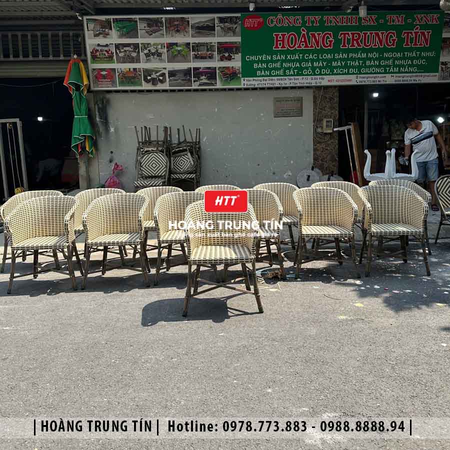 Ghế cafe đan nhựa giả mây HTT061