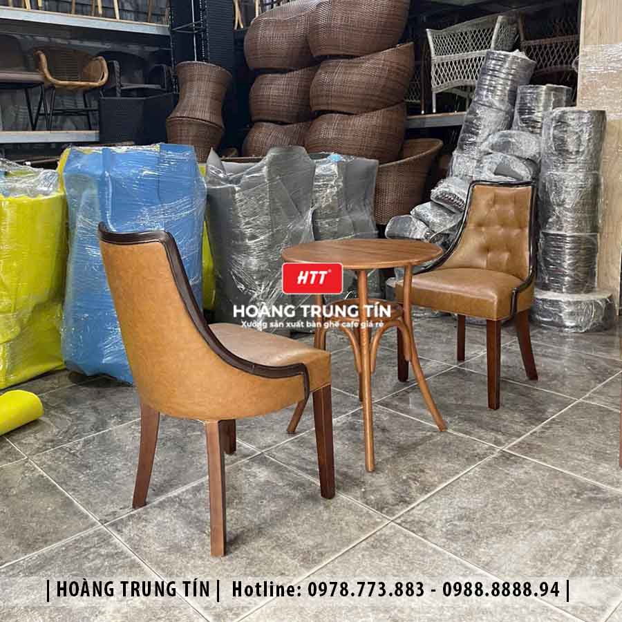 Bàn ghế cafe gỗ nệm cao cấp HTT02