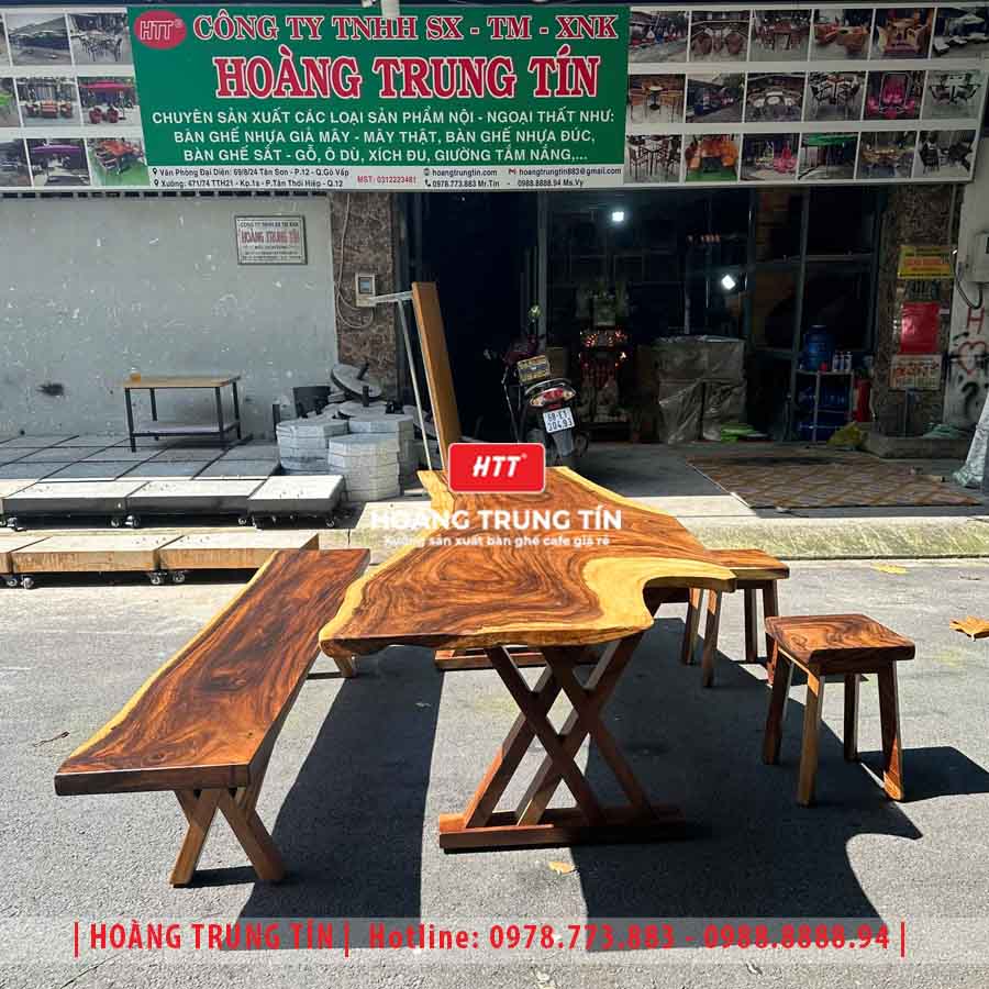 Bàn ghế cafe gỗ me tây ngoài trời HTT01