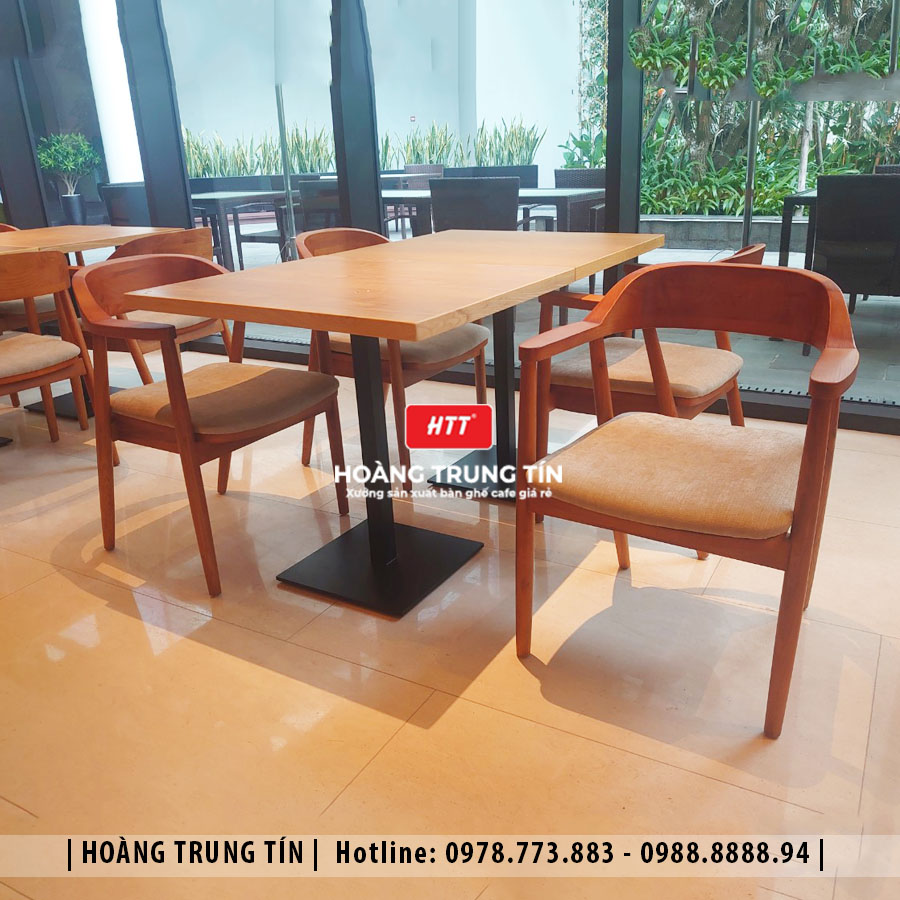Bàn ghế cafe gỗ nệm HTT01