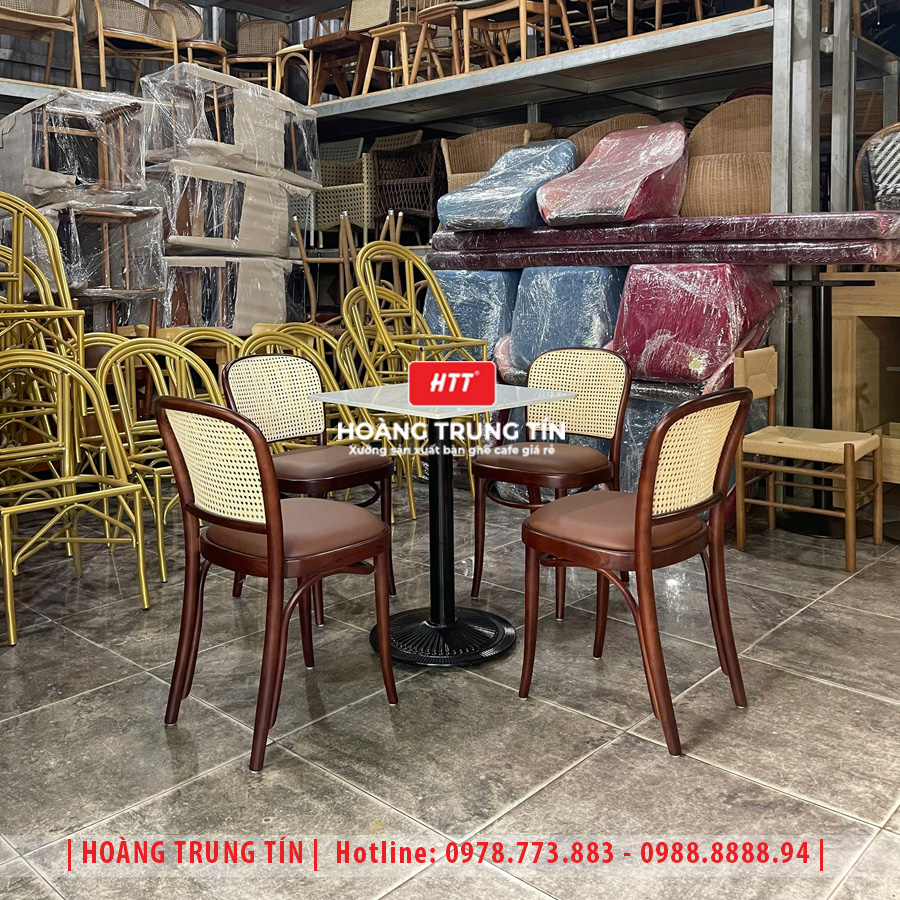 Bàn ghế cafe gỗ nệm HTT033
