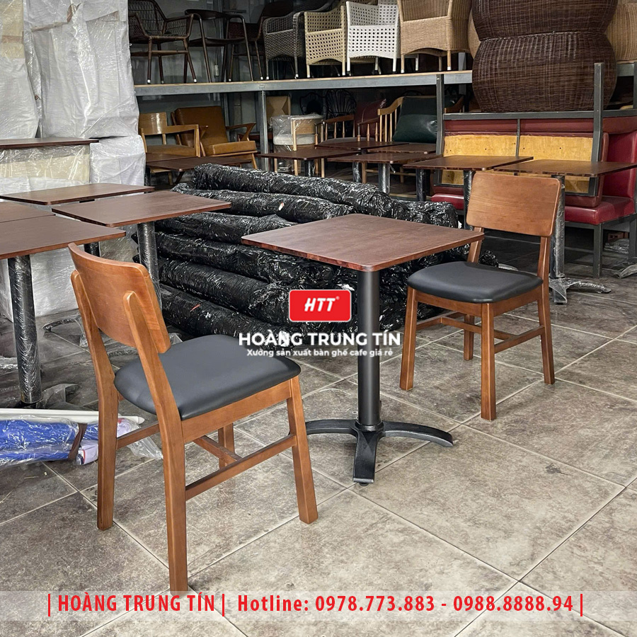 Bàn ghế cafe gỗ nệm HTT034