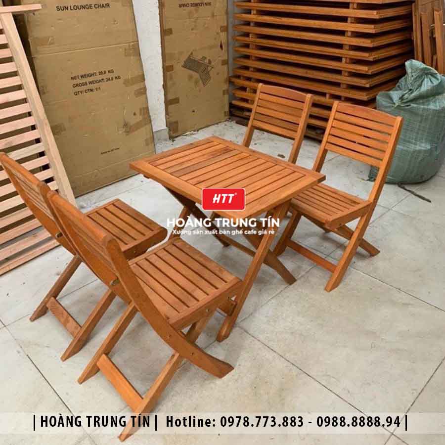 Bàn ghế cafe gỗ ngoài trời HTT02