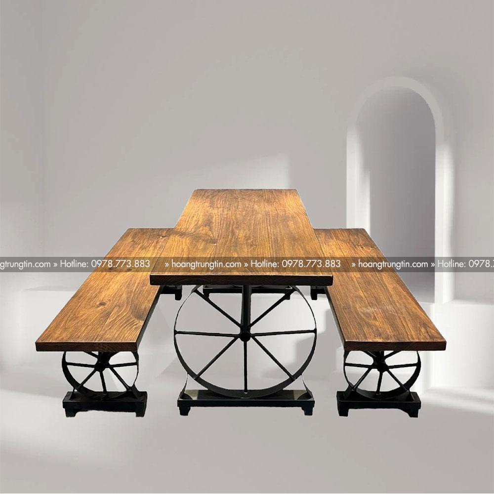 Bàn Ghế Cafe Ngoài Trời Decor Bánh Xe Độc Đáo