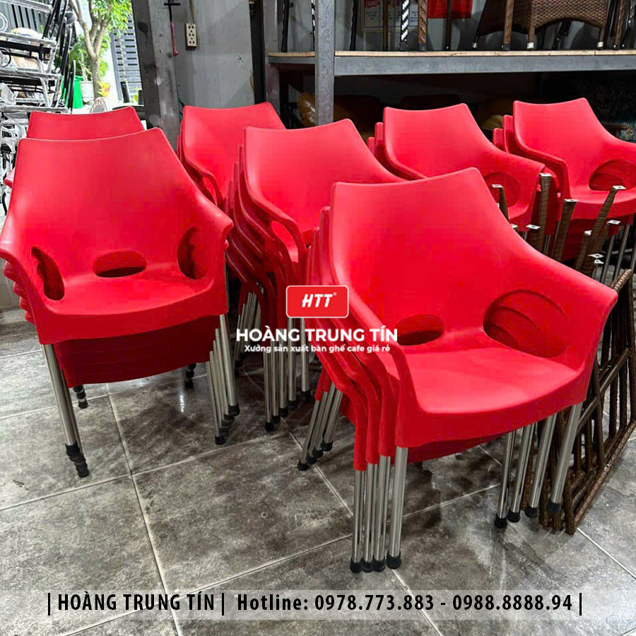 Bàn ghế cafe nhựa đúc ngoài trời HTT07