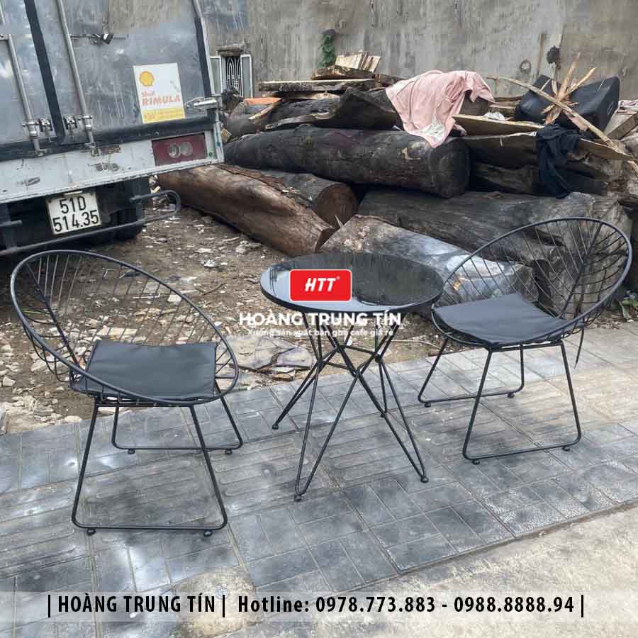 Bàn ghế sắt cafe ngoài trời HTT07