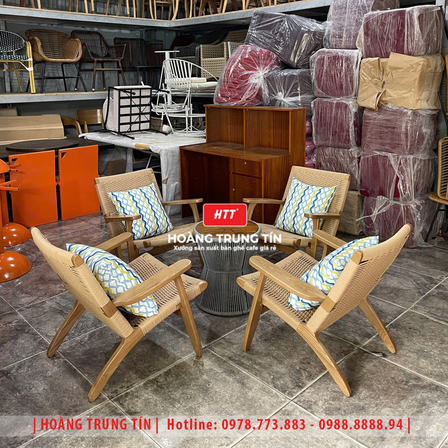 Ghế cafe khung gỗ đan dây cói HTT03