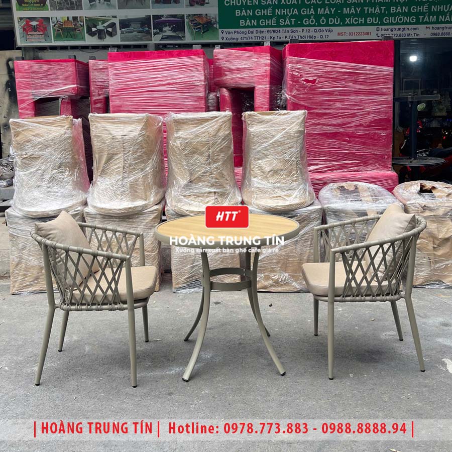 Bàn ghế đan dây dù ngoài trời HTT06