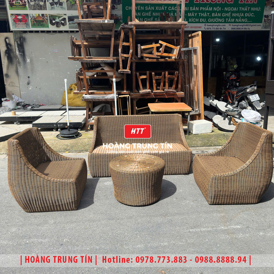 Bàn ghế trứng đan nhựa giả mây HTT18