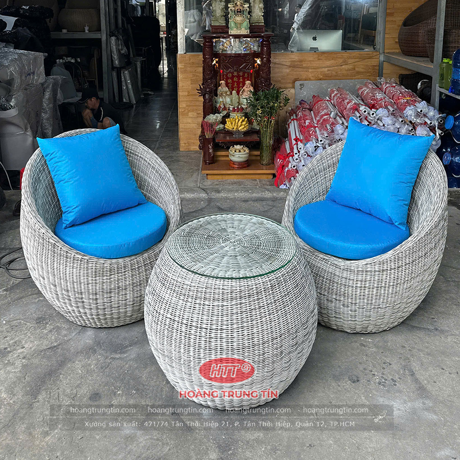 Bàn Ghế Trứng Đan Nhựa Giả Mây Màu Trắng Xám