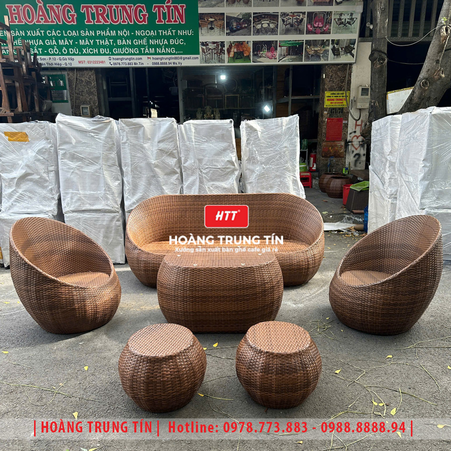 Bàn ghế trứng đan nhựa giả mây HTT19