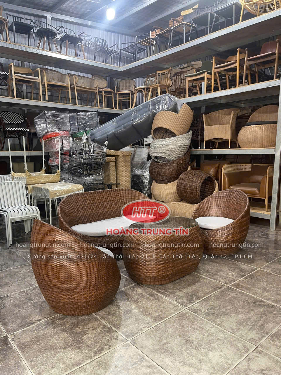 Bàn Ghế Trứng Đan Nhựa Giả Mây Sợi Màu Nâu