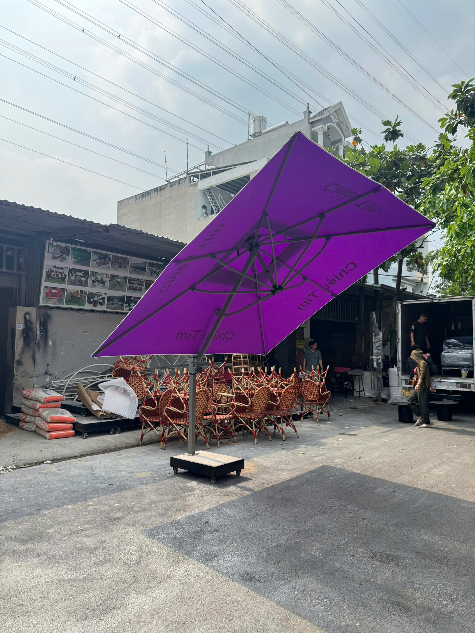 Dù cafe che nắng lệch tâm vuông 3m HTT-01