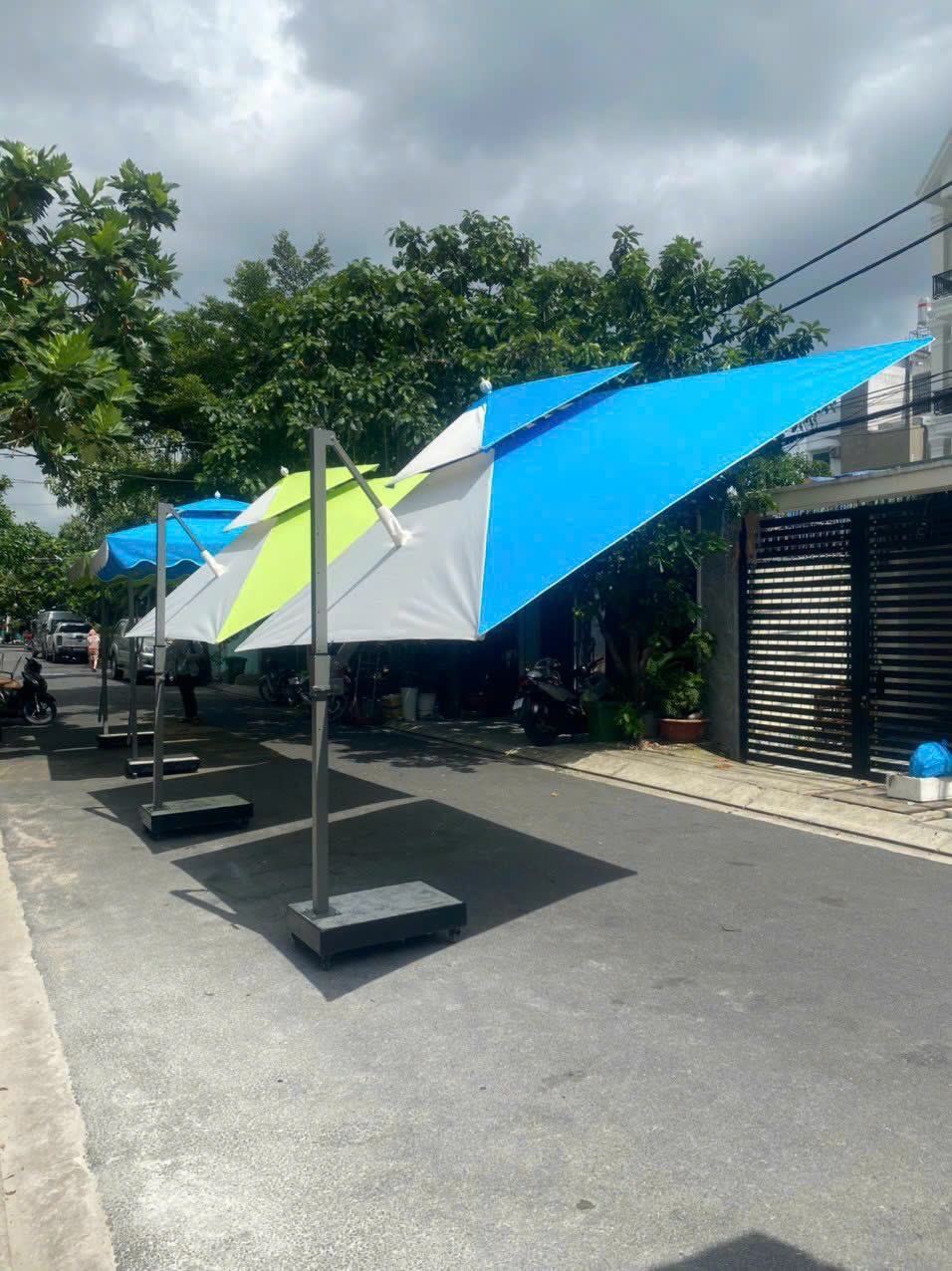 Dù lệch tâm vuông 3m in chuyển nhiệt HTT01