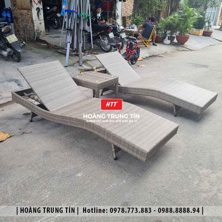 Giường bãi biển đan nhựa giả mây HTT02