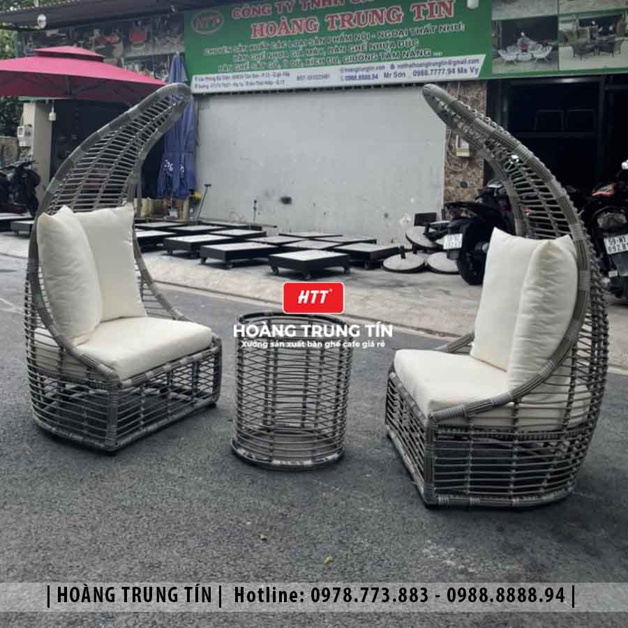 Giường tắm nắng mái vòm đan nhựa giả mây HTT006