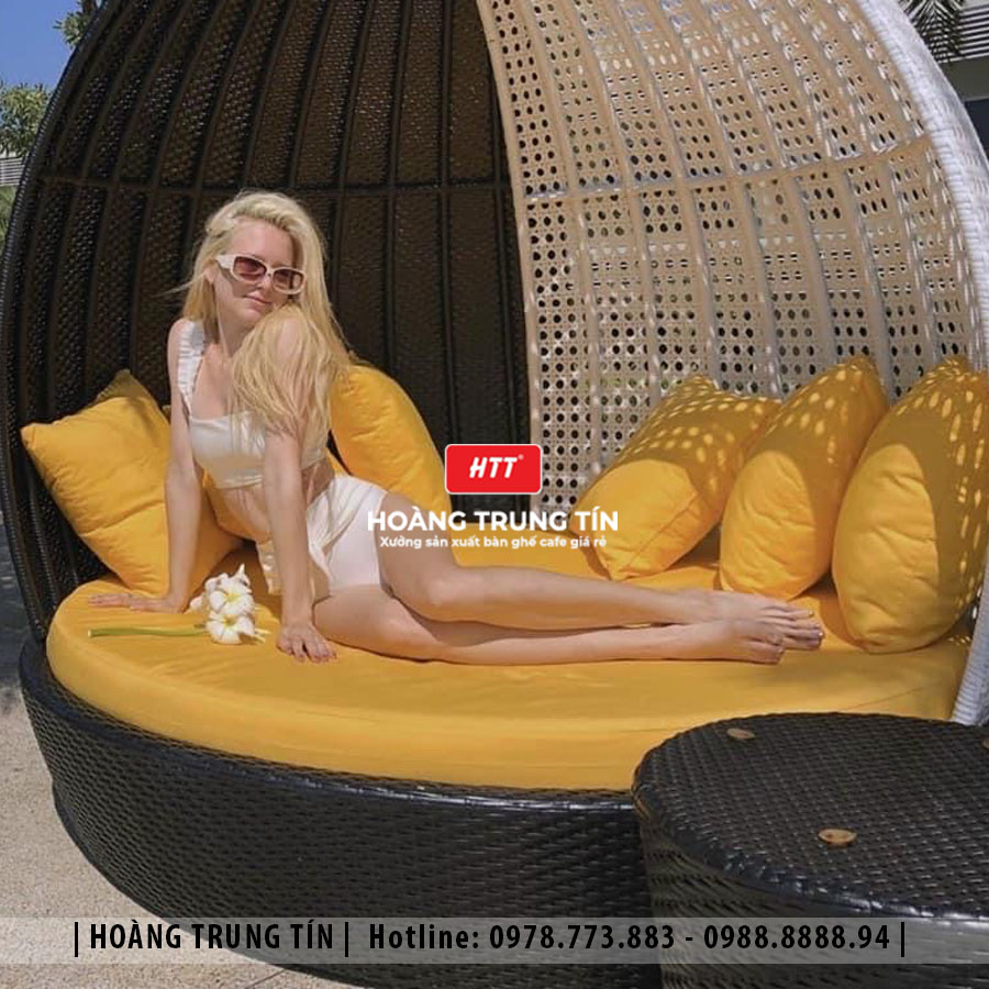 Giường tắm nắng mái vòm đan nhựa giả mây HTT004