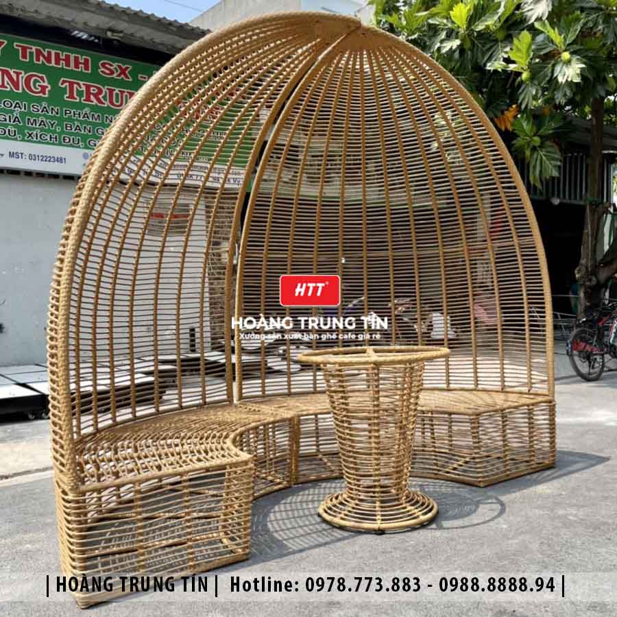 Giường tắm nắng mái vòm đan nhựa giả mây HTT005