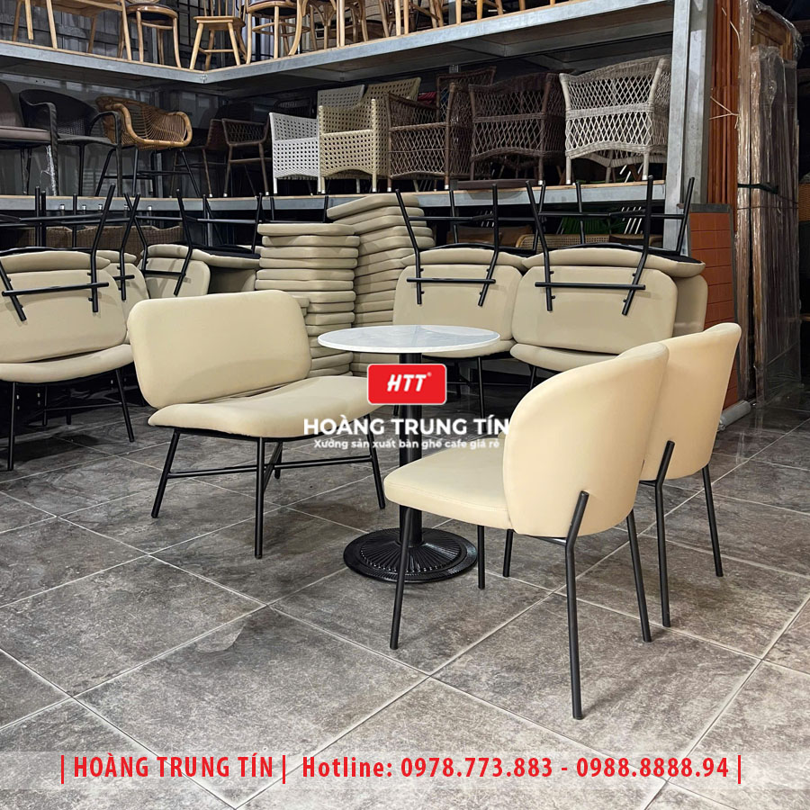 Bàn ghế cafe sắt nệm cao cấp HTT36