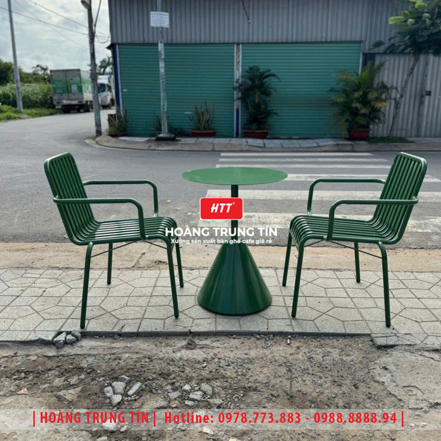 Bàn ghế cafe sắt ngoài trời HTT03