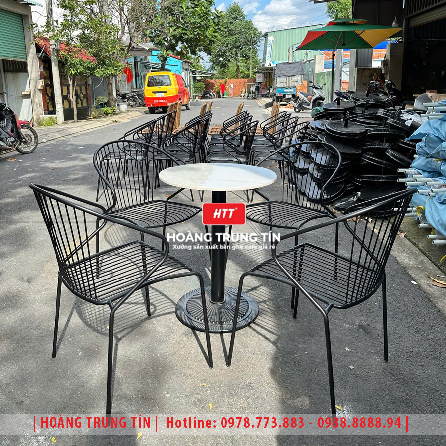 Bàn ghế cafe sắt ngoài trời HTT31