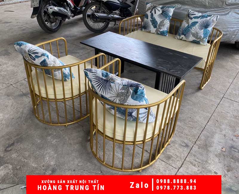 Bộ bàn ghế sofa sắt nệm HTT-02