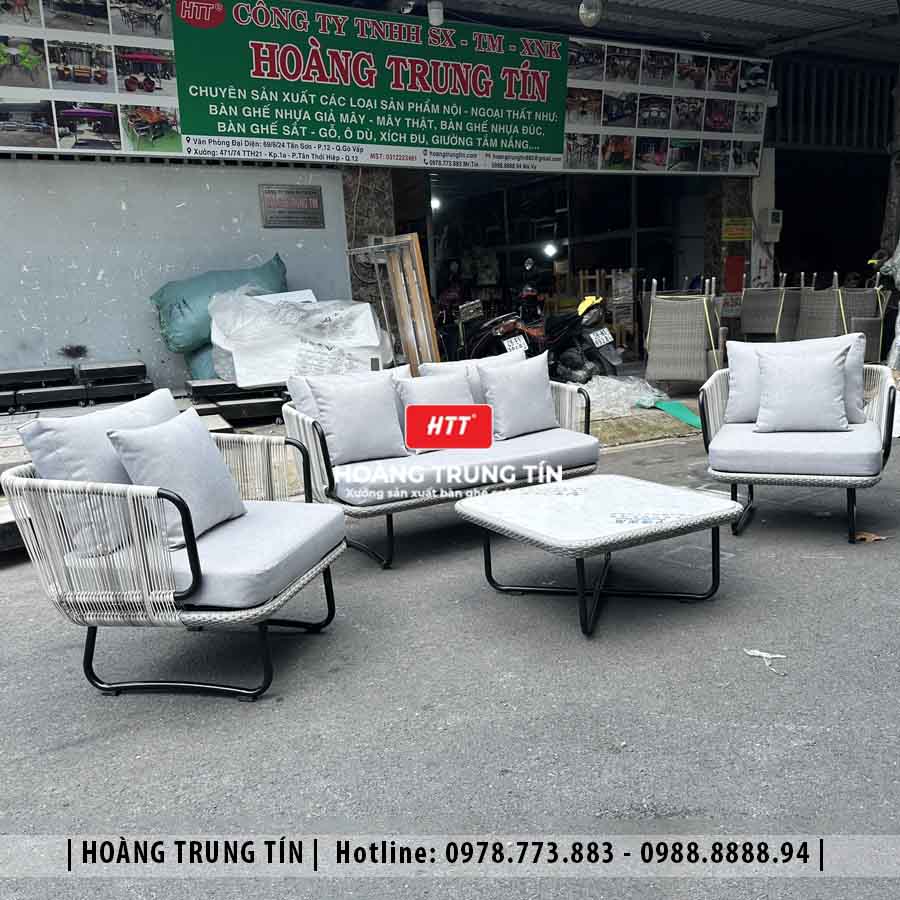 Sofa đan nhựa giả mây HTT081