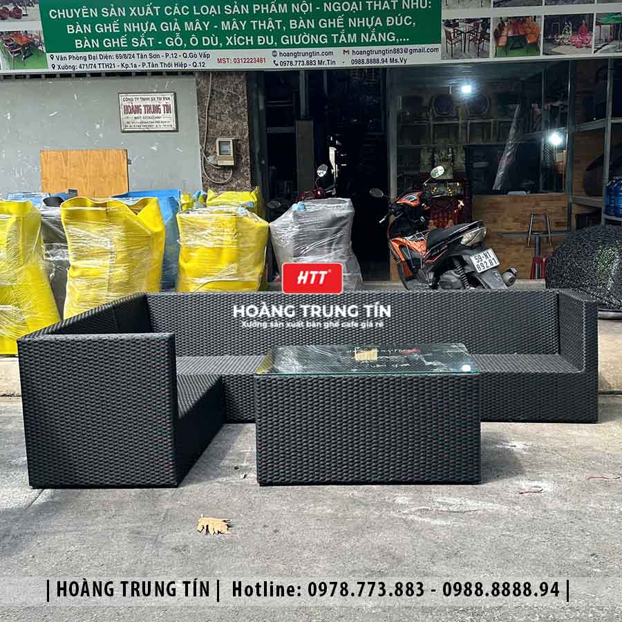 Sofa đan nhựa giả mây HTT25