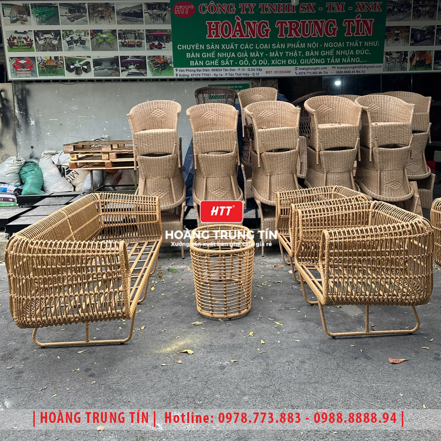 Sofa đan nhựa giả mây HTT095