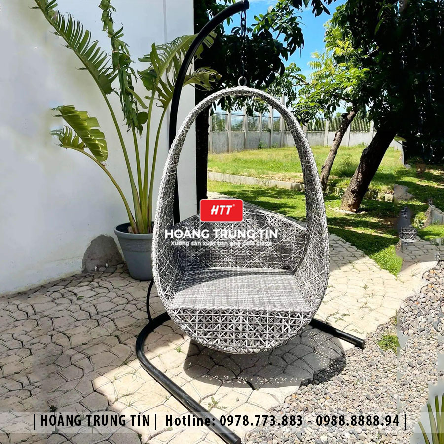 Xích đu đan nhựa giả mây ngoài trời HTT02