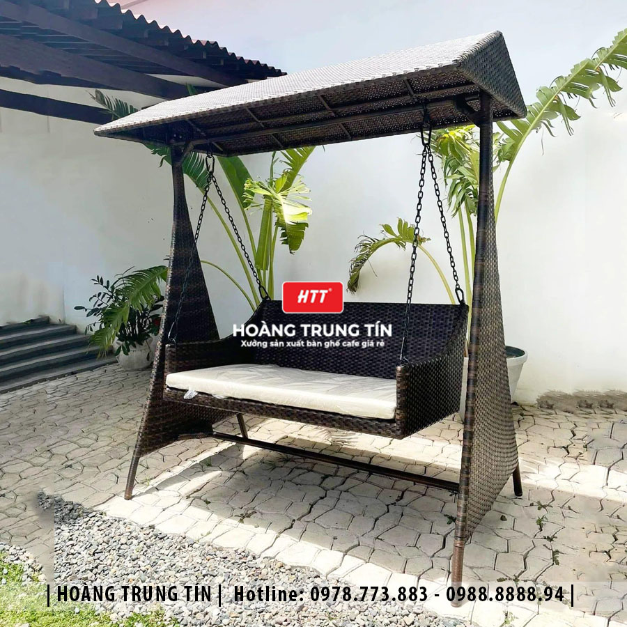 Xích đu đan nhựa giả mây ngoài trời HTT03
