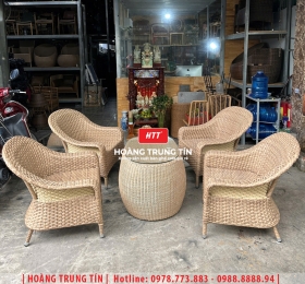 Bàn ghế cafe đan nhựa mây cao cấp HTT072