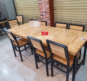Bàn ghế gỗ sắt dành cho quán ăn
