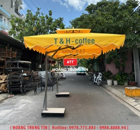 Dù che nắng lệch tâm vuông 2m5 HTT-03