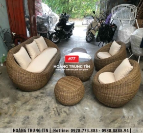 Bàn ghế sofa trứng đan nhựa mây HTT009
