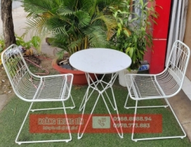 Bàn ghế cho quán cafe nhỏ nên chọn loại nào? Gợi ý xu hướng mới nhất 2025