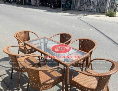 Ghế Mây Đan Mắt Cáo Là Gì? Tại Sao Được Nhiều Quán Café Lựa Chọn?