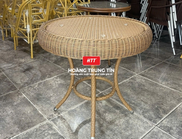 Bàn cafe đan nhựa giả mây HTT05