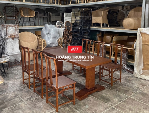 Bàn ghế gỗ nhà hàng cao cấp HTT01