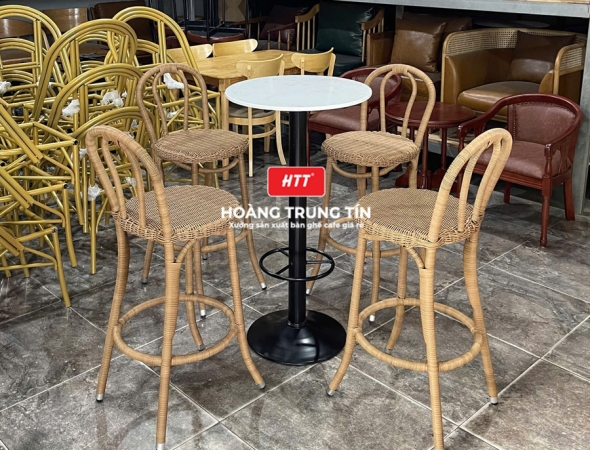 Bàn ghế bar đan nhựa giả mây HTT01