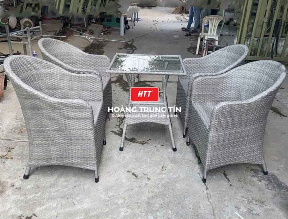 Bàn ghế nhựa giả mây ngoài trời HTT016