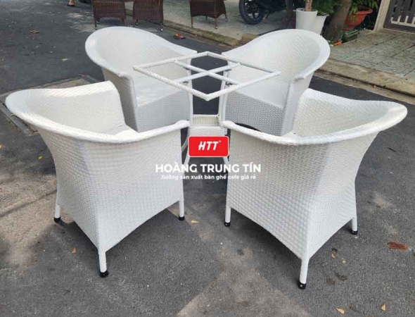 Bàn ghế cafe nhựa giả mây HTT039