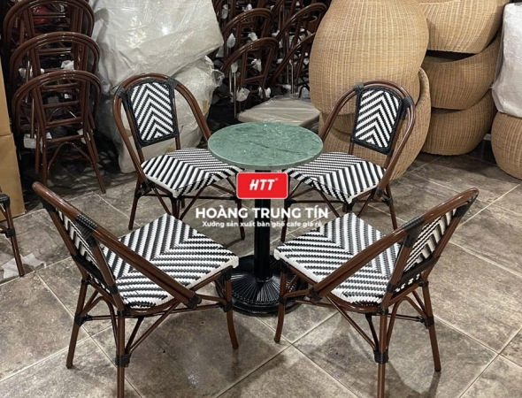 Bàn ghế cafe đan nhựa mây cao cấp HTT031