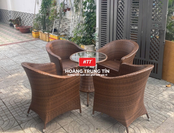 Bàn ghế cafe đan nhựa mây cao cấp HTT042