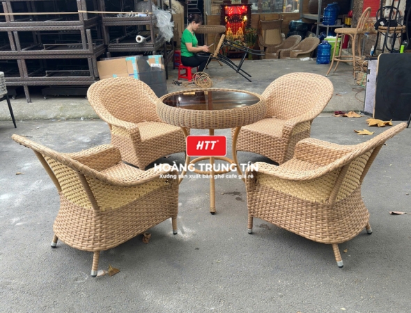 Bàn ghế cafe đan nhựa mây cao cấp HTT039