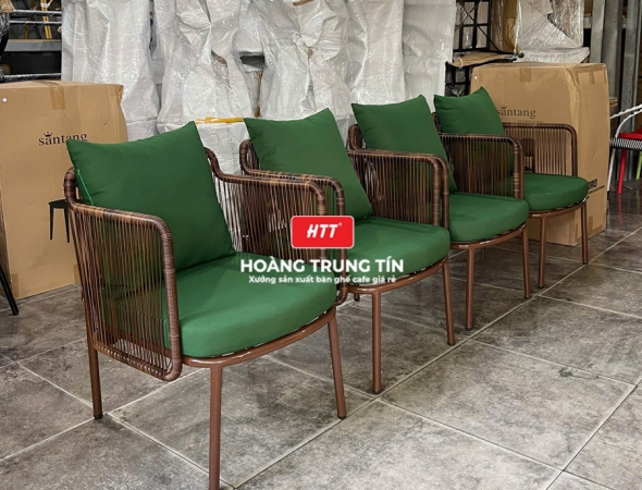 Bàn ghế cafe đan nhựa mây cao cấp HTT064