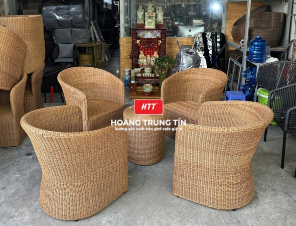 Bàn ghế cafe đan nhựa mây cao cấp HTT069