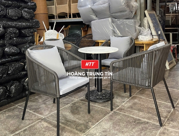 Bàn ghế cafe đan nhựa mây cao cấp HTT070