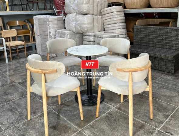 Bàn ghế cafe gỗ nệm cao cấp HTT52