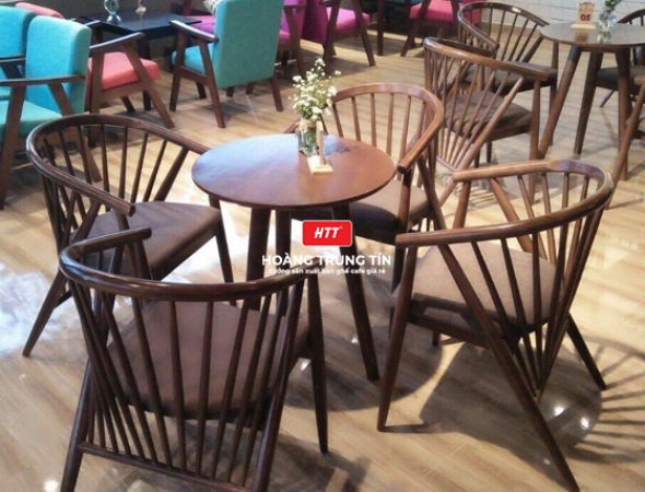 Bộ bàn ghế cafe gỗ nệm BCF009